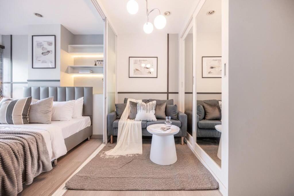 Apartamento Sense Of London Bts Baring Ban Khlong Samrong Exterior foto